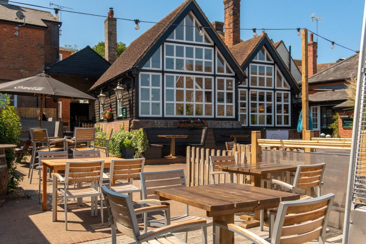 The Crown Pub And Hotel Manningtree Eksteriør bilde